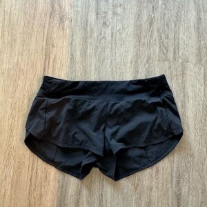 Lululemon Speed Up Low Rise Shorts 2.5”